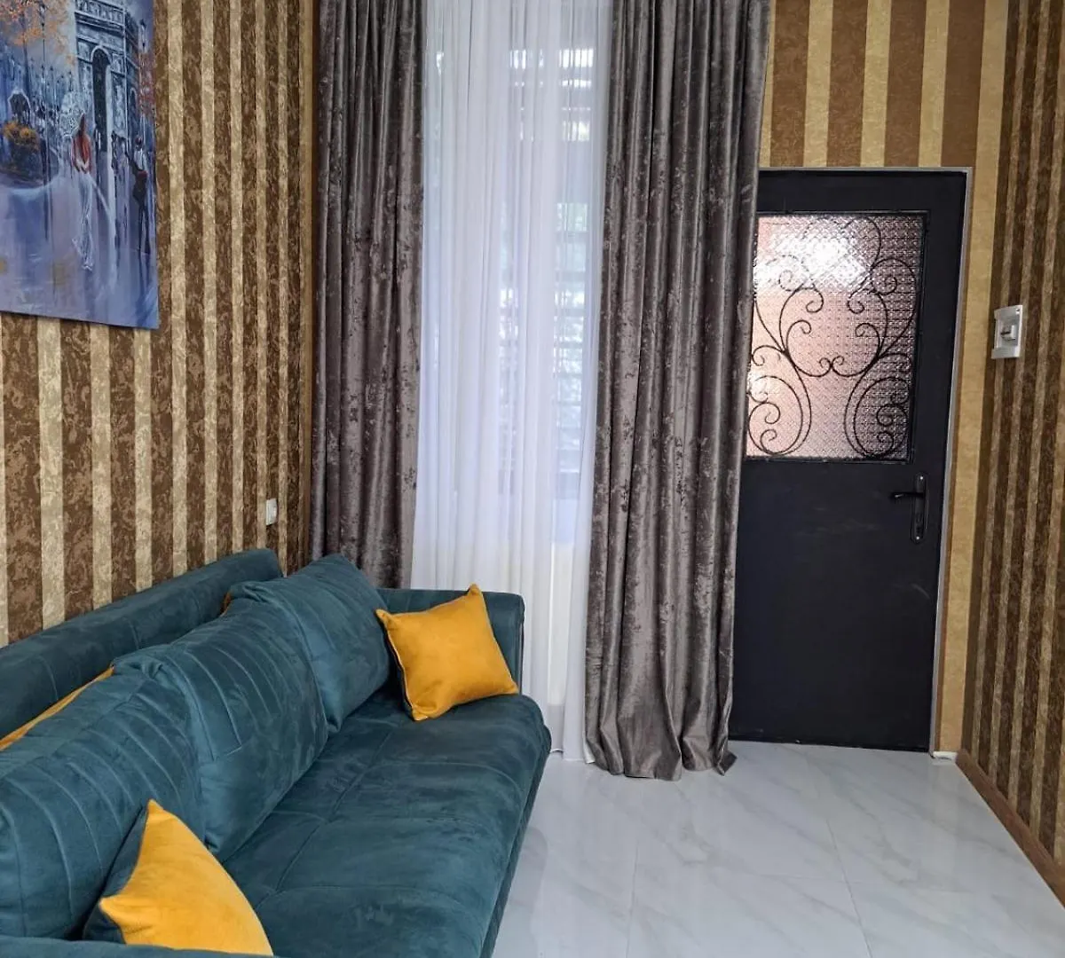Hotel Ia ティビリシ 3*,