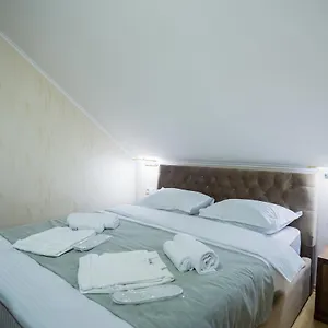 3* Отель 9